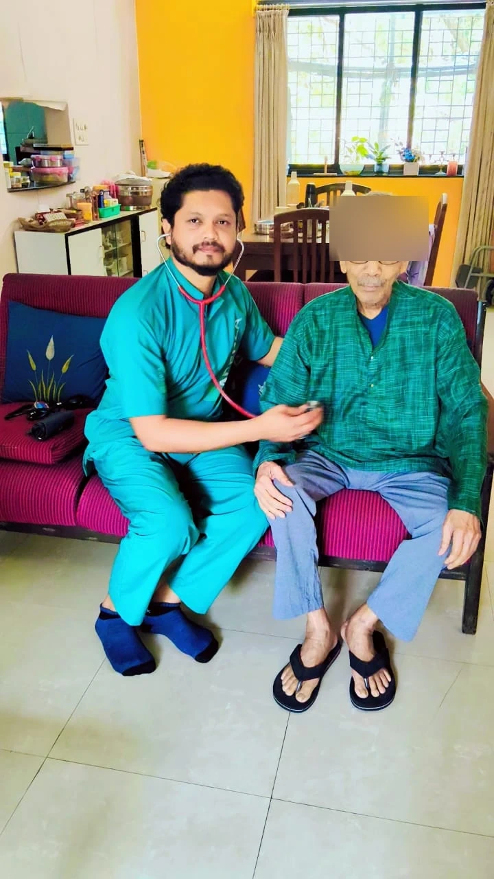 Bedside check-up with family support